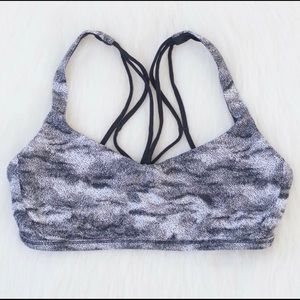 Lululemon Free To Be Zen Bra
